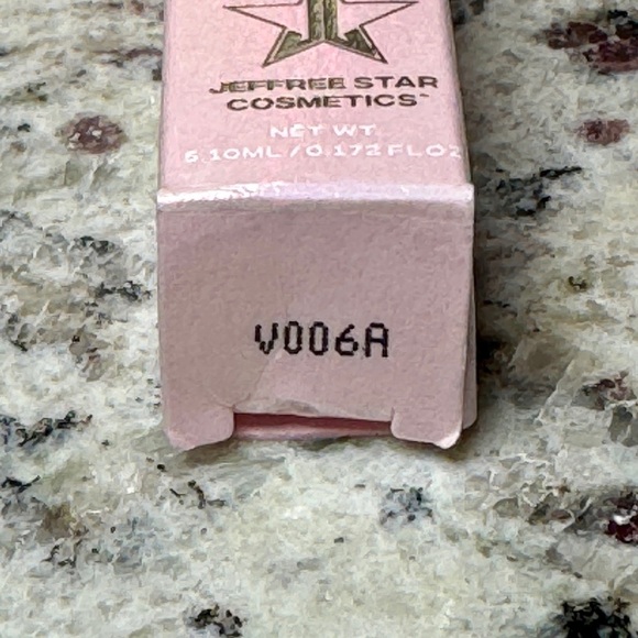 Jeffree Star Blood Sugar Supreme Gloss - Picture 5 of 7